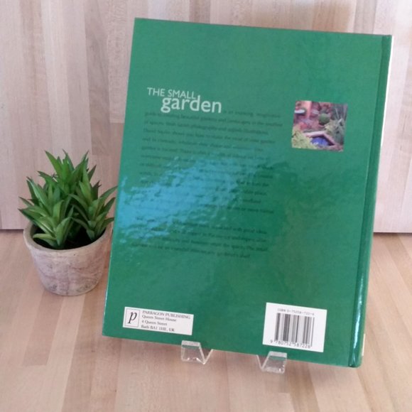 'The Small Garden' by David Squire - Picture 8 of 8